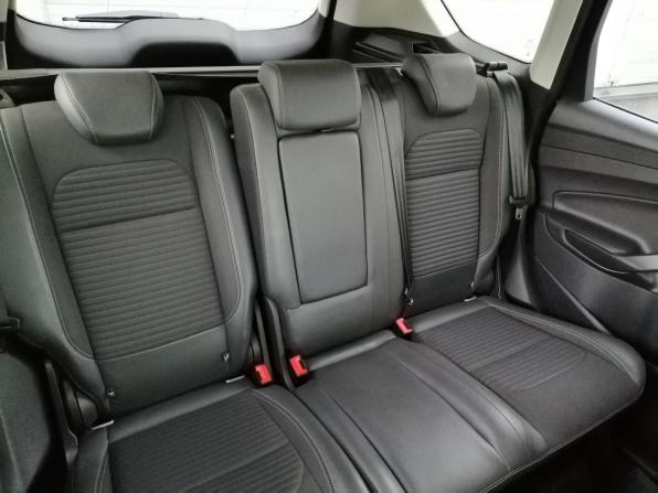 Ford Kuga II Рестайлинг с пробегом 2018 года, цена 1 599 000 рублей, 125147 км, внедорожник, Автокод Объявления