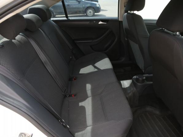 Volkswagen Jetta VI с пробегом 2014 года, цена 652 000 рублей, 247900 км, седан, Автокод Объявления