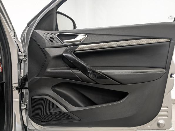 Lada (ВАЗ) Vesta I Рестайлинг (NG) с пробегом 2024 года, цена 1 525 000 рублей, 29431 км, универсал, Автокод Объявления