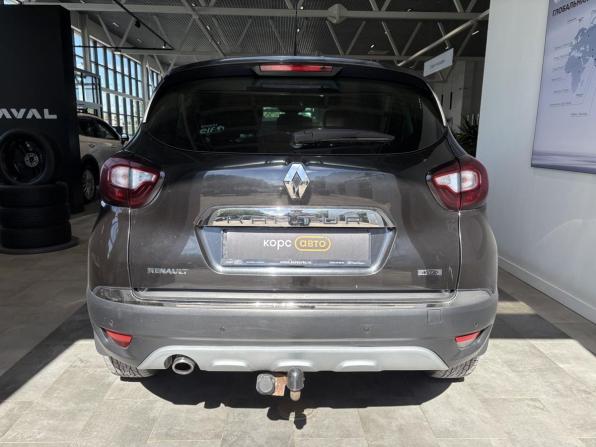 Renault Kaptur I с пробегом 2017 года, цена 1 449 000 рублей, 121053 км, внедорожник, Автокод Объявления