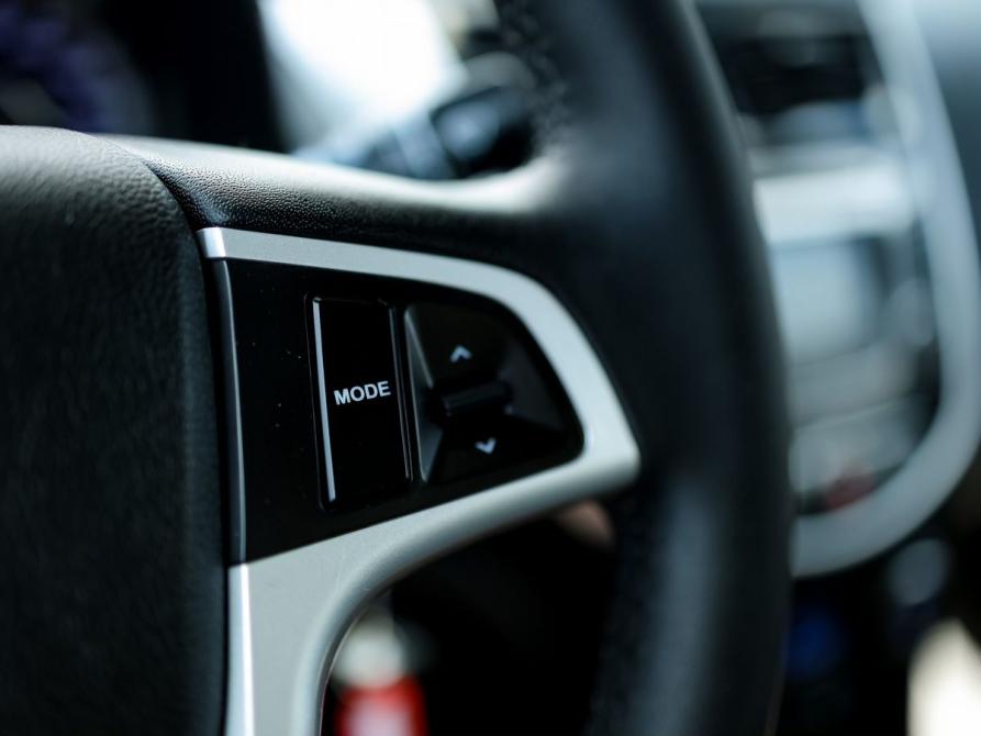 Hyundai Solaris I Рестайлинг Ижевск  - изображение 18