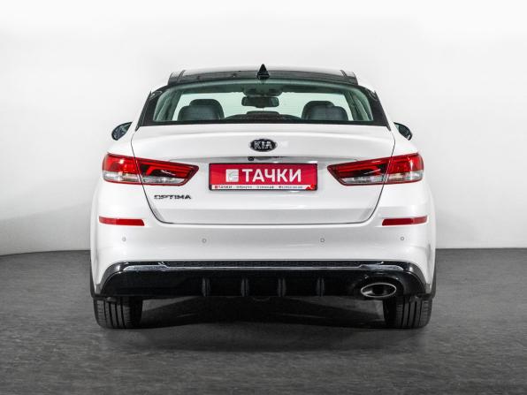 Kia Optima IV Рестайлинг с пробегом 2018 года, цена 1 700 000 рублей, 180231 км, седан, Автокод Объявления