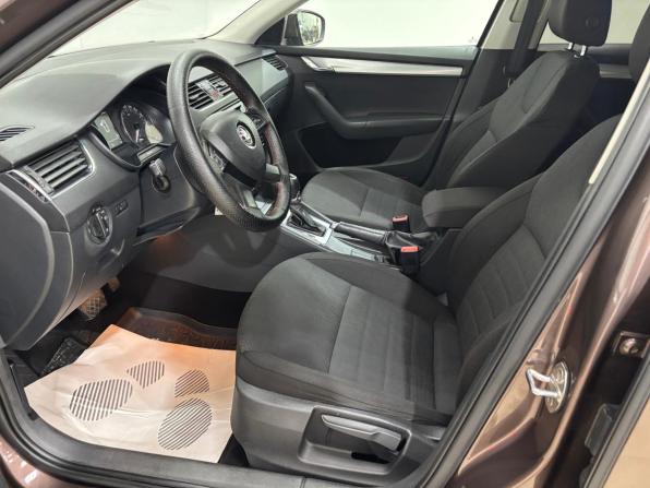 Skoda Octavia III (A7) с пробегом 2014 года, цена 720 000 рублей, 331800 км, лифтбек, Автокод Объявления