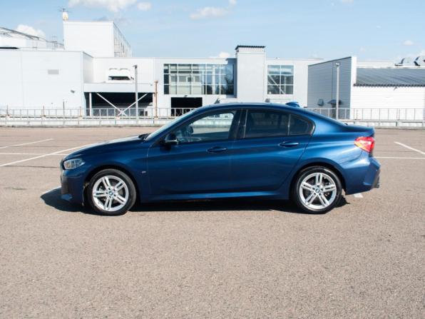BMW 1 серии III (F52) Рестайлинг с пробегом 2021 года, цена 2 949 000 рублей, 33758 км, седан, Автокод Объявления