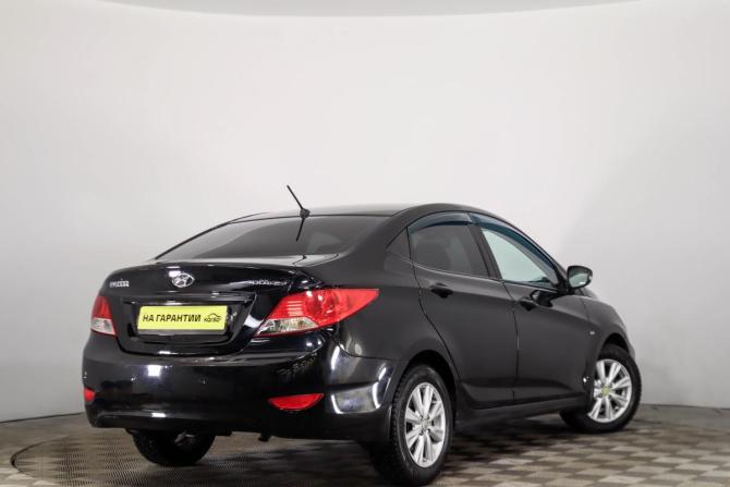 Hyundai Solaris I с пробегом 2013 года, цена 639 000 рублей, 210716 км, седан, Автокод Объявления