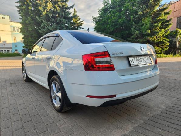 Skoda Octavia III (A7) Рестайлинг с пробегом 2018 года, цена 1 659 000 рублей, 99067 км, лифтбек, Автокод Объявления