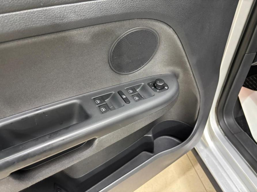 Volkswagen Golf Plus II Альметьевск  - изображение 11