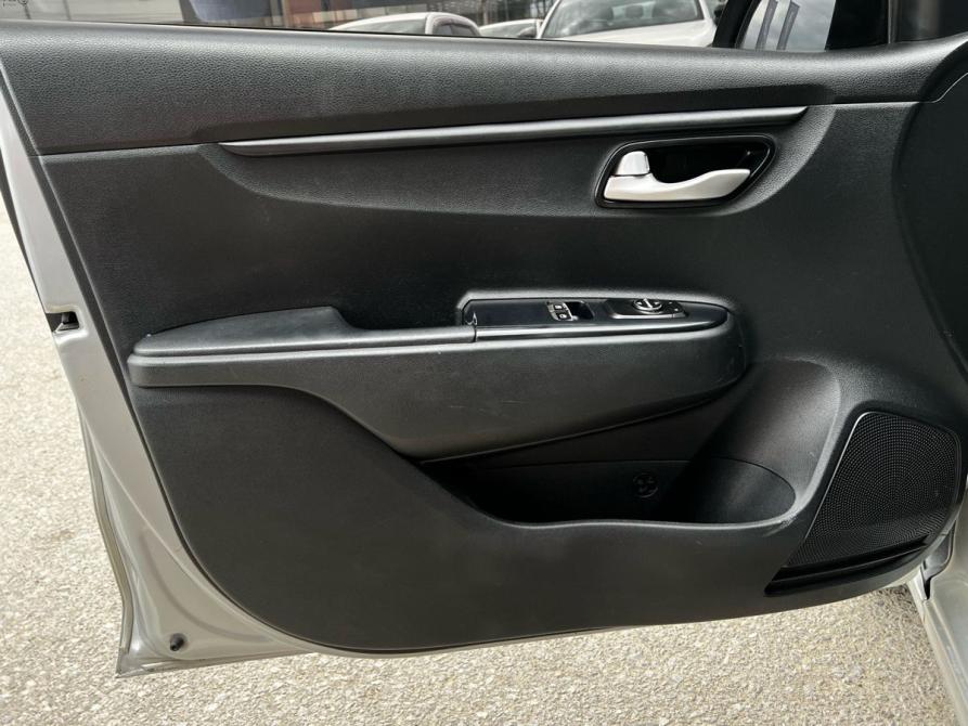 Kia Rio IV Волгоград  - изображение 7