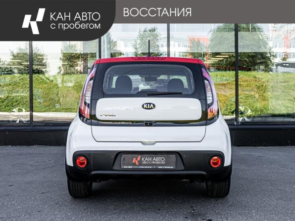 Kia Soul II Рестайлинг с пробегом 2018 года, цена 1 814 500 рублей, 84500 км, хэтчбек, Автокод Объявления