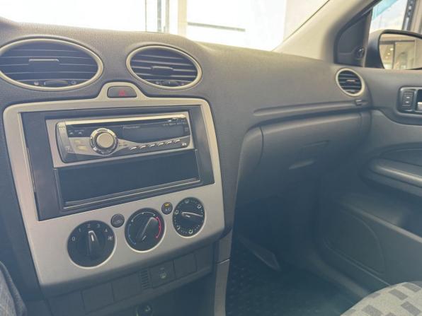 Ford Focus II с пробегом 2006 года, цена 291 600 рублей, 329247 км, седан, Автокод Объявления