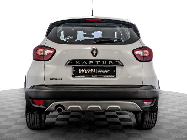 Renault Kaptur I с пробегом 2017 года, цена 1 320 000 рублей, 141645 км, внедорожник, Автокод Объявления