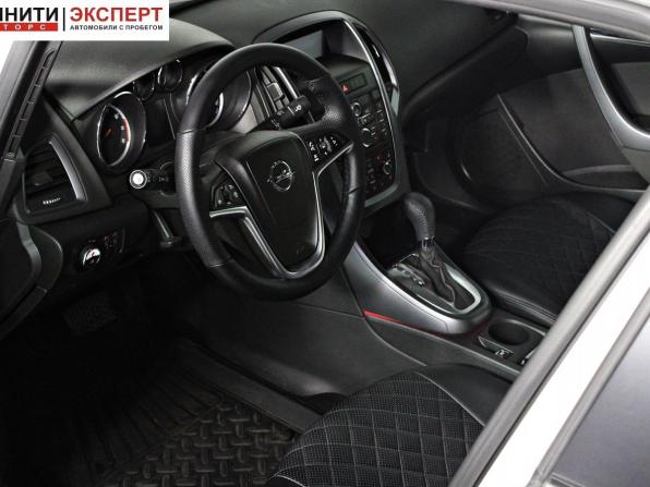 Opel Astra J Рестайлинг с пробегом 2013 года, цена 897 000 рублей, 163236 км, седан, Автокод Объявления