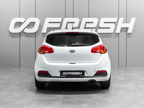 Kia Ceed II с пробегом 2013 года, цена 1 069 000 рублей, 163433 км, хэтчбек, Автокод Объявления