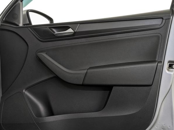 Volkswagen Polo VI с пробегом 2020 года, цена 1 355 000 рублей, 141661 км, лифтбек, Автокод Объявления