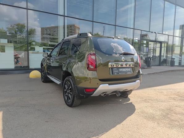 Renault Duster I Рестайлинг с пробегом 2017 года, цена 1 399 800 рублей, 97530 км, внедорожник, Автокод Объявления