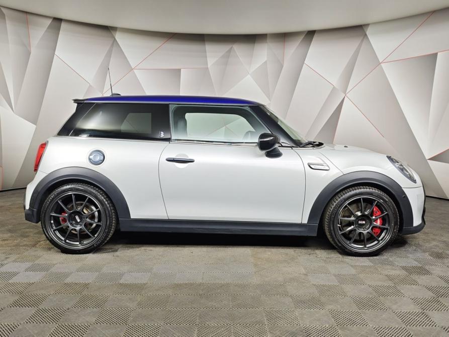 Mini Hatch III (F55/F56) Рестайлинг 2 Москва  - изображение 6