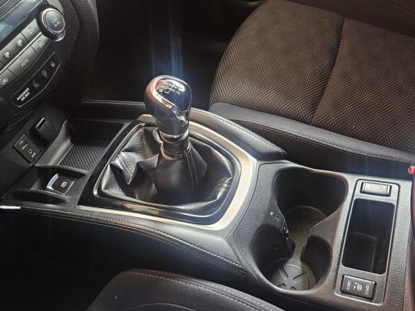 Nissan Qashqai II с пробегом 2018 года, цена 1 415 000 рублей, 164483 км, внедорожник, Автокод Объявления