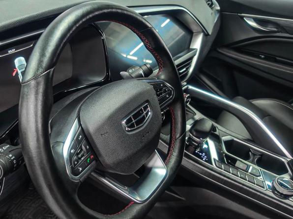 Geely Tugella I Рестайлинг с пробегом 2023 года, цена 2 949 900 рублей, 56000 км, внедорожник, Автокод Объявления