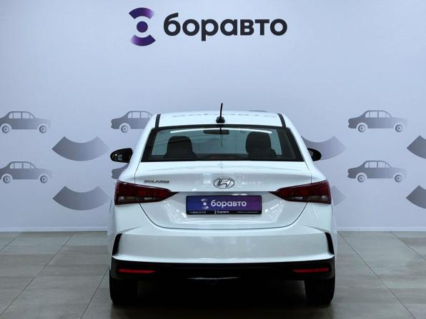 Hyundai Solaris II Рестайлинг с пробегом 2021 года, цена 1 580 000 рублей, 76347 км, седан, Автокод Объявления