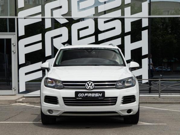 Volkswagen Touareg II с пробегом 2014 года, цена 2 199 000 рублей, 227015 км, внедорожник, Автокод Объявления