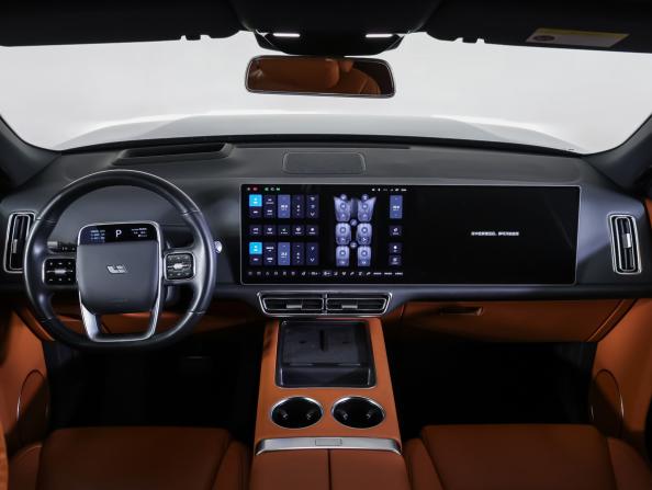 Li Auto (Lixiang) L9 I с пробегом 2024 года, цена 6 990 000 рублей, 28801 км, внедорожник, Автокод Объявления