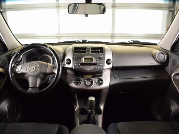 Toyota RAV4 III (XA30) с пробегом 2006 года, цена 969 999 рублей, 255767 км, внедорожник, Автокод Объявления