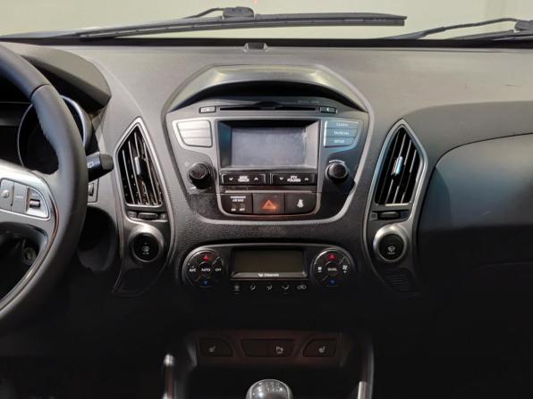 Hyundai ix35 I Рестайлинг с пробегом 2014 года, цена 1 270 000 рублей, 168308 км, внедорожник, Автокод Объявления