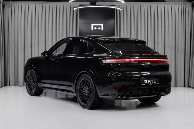 Новый Porsche Cayenne III Рестайлинг 2025 года, цена 27 607 200 рублей, внедорожник, Автокод Объявления