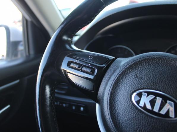 Kia Rio IV с пробегом 2018 года, цена 1 259 000 рублей, 96344 км, седан, Автокод Объявления