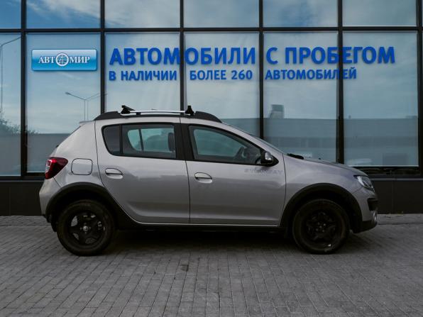 Renault Sandero II с пробегом 2017 года, цена 1 109 000 рублей, 37983 км, хэтчбек, Автокод Объявления