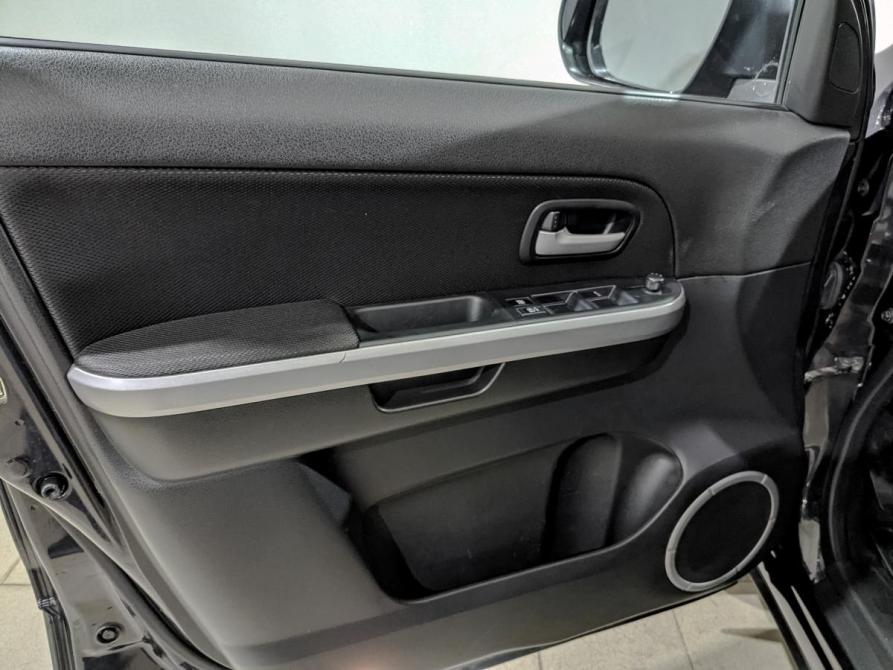 Suzuki Grand Vitara II Рестайлинг Химки  - изображение 19