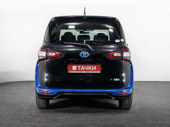 Toyota Sienta II с пробегом 2015 года, цена 1 325 000 рублей, 131211 км, компактвэн, Автокод Объявления