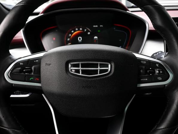 Geely Coolray I с пробегом 2022 года, цена 1 775 000 рублей, 89991 км, внедорожник, Автокод Объявления
