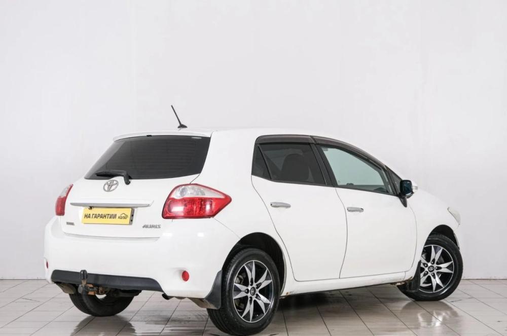 Toyota Auris I Рестайлинг Красноярск  - изображение 7