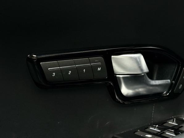 Land Rover Range Rover Evoque I с пробегом 2013 года, цена 1 799 000 рублей, 147860 км, внедорожник, Автокод Объявления