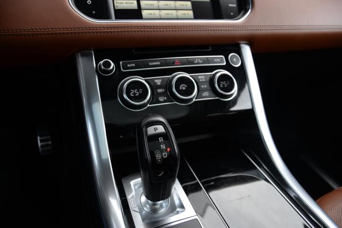 Land Rover Range Rover Sport II с пробегом 2015 года, цена 3 490 000 рублей, 209244 км, внедорожник, Автокод Объявления