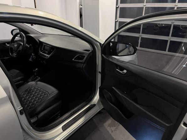 Hyundai Solaris II с пробегом 2019 года, цена 1 150 000 рублей, 140699 км, седан, Автокод Объявления