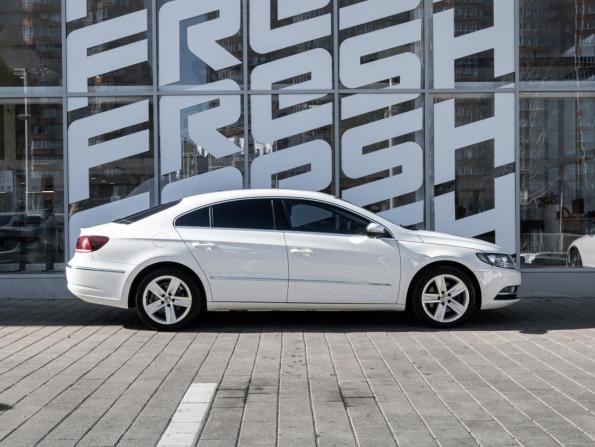 Volkswagen Passat CC I Рестайлинг с пробегом 2013 года, цена 1 272 000 рублей, 268891 км, седан, Автокод Объявления