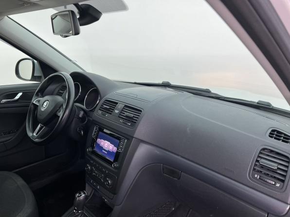 Skoda Yeti I Рестайлинг с пробегом 2015 года, цена 1 250 000 рублей, 150555 км, внедорожник, Автокод Объявления