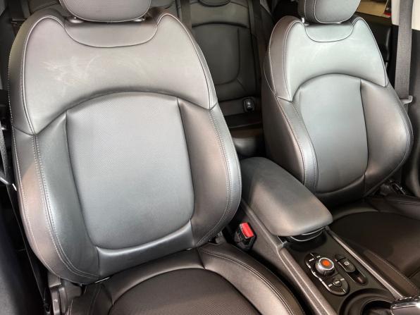 Mini Clubman II Рестайлинг с пробегом 2021 года, цена 2 255 900 рублей, 105422 км, универсал, Автокод Объявления