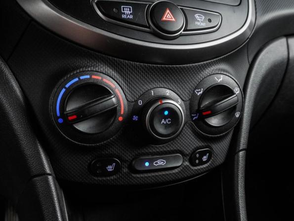 Hyundai Solaris I Рестайлинг с пробегом 2014 года, цена 1 149 000 рублей, 33982 км, хэтчбек, Автокод Объявления