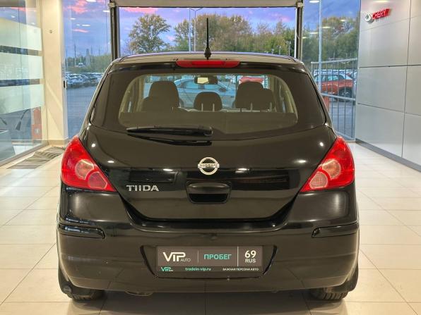 Nissan Tiida I Рестайлинг с пробегом 2010 года, цена 797 000 рублей, 150335 км, хэтчбек, Автокод Объявления