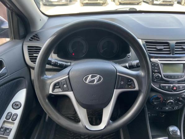 Hyundai Solaris I с пробегом 2014 года, цена 745 000 рублей, 142355 км, седан, Автокод Объявления