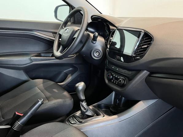 Lada (ВАЗ) Vesta I с пробегом 2019 года, цена 915 000 рублей, 71000 км, седан, Автокод Объявления