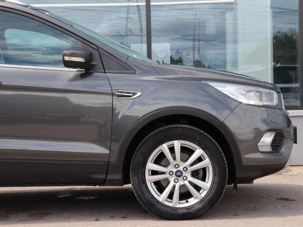Ford Kuga II Рестайлинг с пробегом 2017 года, цена 1 499 000 рублей, 96365 км, внедорожник, Автокод Объявления