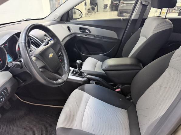Chevrolet Cruze I Рестайлинг с пробегом 2013 года, цена 719 000 рублей, 223985 км, седан, Автокод Объявления