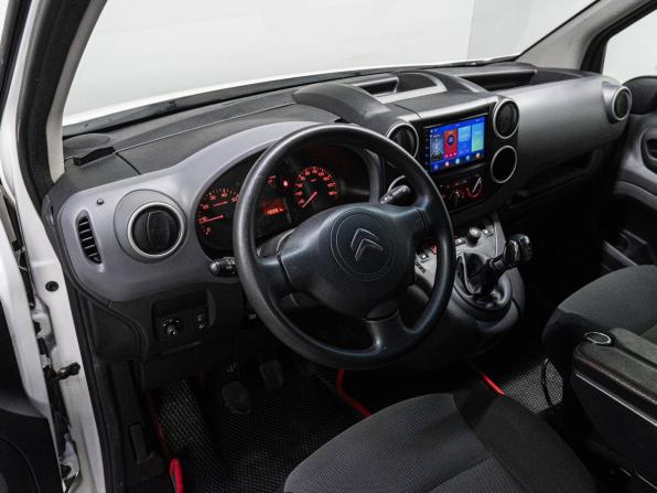 Citroen Berlingo II Рестайлинг 2 с пробегом 2017 года, цена 1 250 000 рублей, 130061 км, фургон, Автокод Объявления