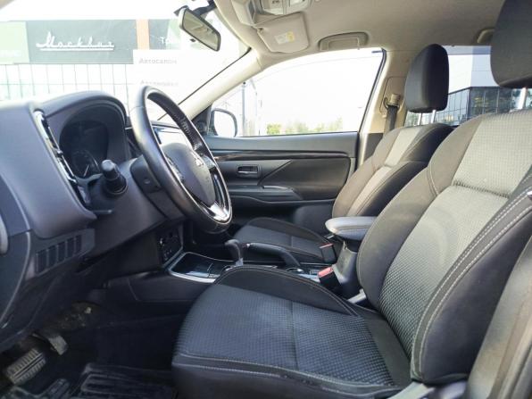 Mitsubishi Outlander III Рестайлинг 3 с пробегом 2020 года, цена 2 196 000 рублей, 65562 км, внедорожник, Автокод Объявления
