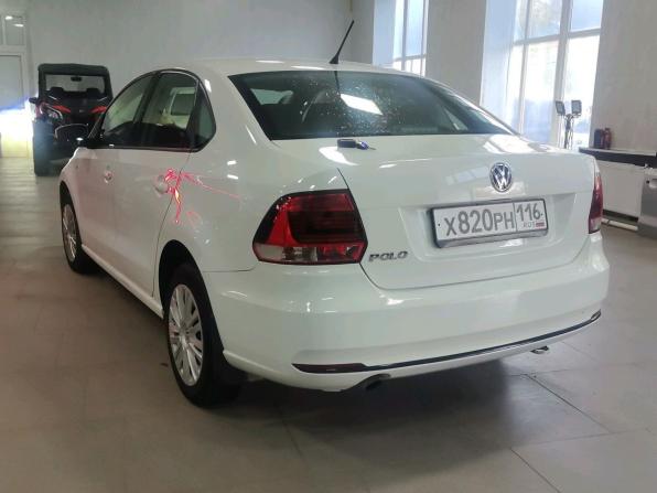 Volkswagen Polo V Рестайлинг с пробегом 2016 года, цена 1 049 000 рублей, 92208 км, седан, Автокод Объявления