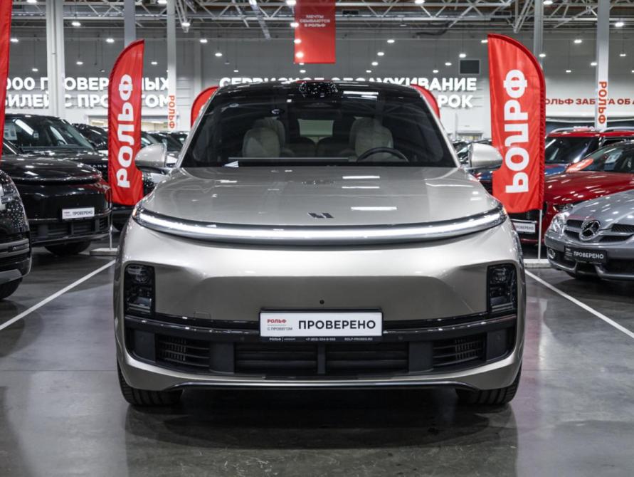 Li Auto (Lixiang) L8 I Санкт-Петербург  - изображение 4